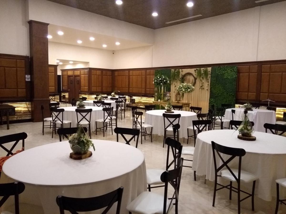 วินด์แฮม ตอเรออน Hotel โทร์เรออน ภายนอก รูปภาพ